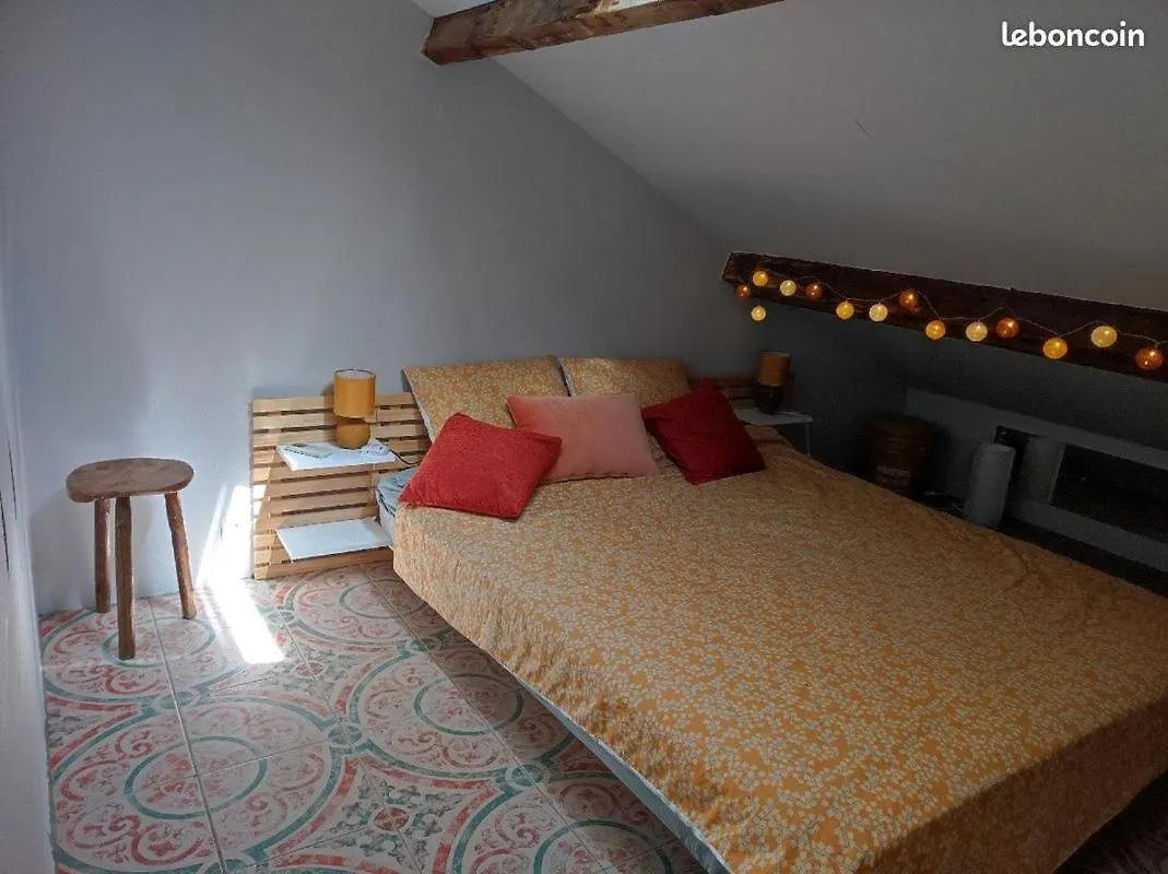 Holiday home Maison Au Pied Des Collines La Bouilladisse France